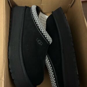 UGG Tazz ll Slippers